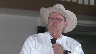 Kinney County sheriff defends driving immigrants back to the border