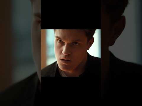 Умоляет вернуть его в бокс #сериал #урок #фильм #кино #лучшее #моменты #shorts