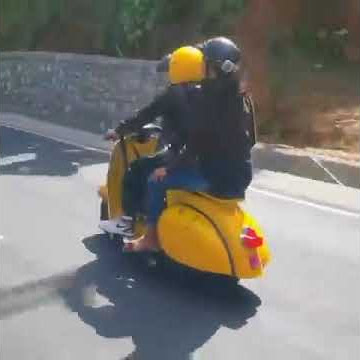 story wa vespa extreme