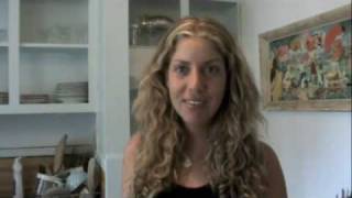 Video Thumbnail for Clearing Up Acne & Scarring with Raw Food Diet, Ep31