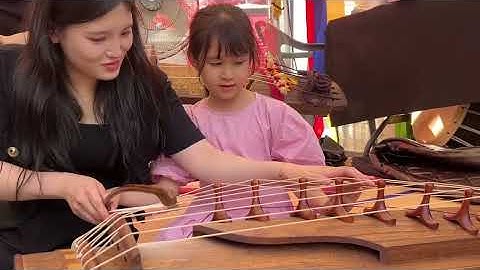 أول زيارة لقصر ملكي كوري مع عائلتي! 🇰🇷🇲🇦