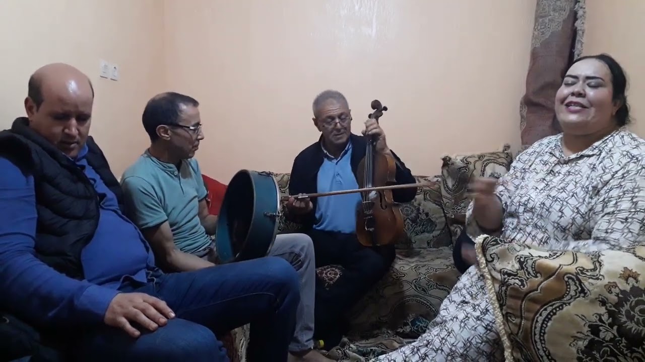 احلى تحية من جديد مع ام كلثوم الاطلس نعيمة نكودة أطالب علي  وكودة