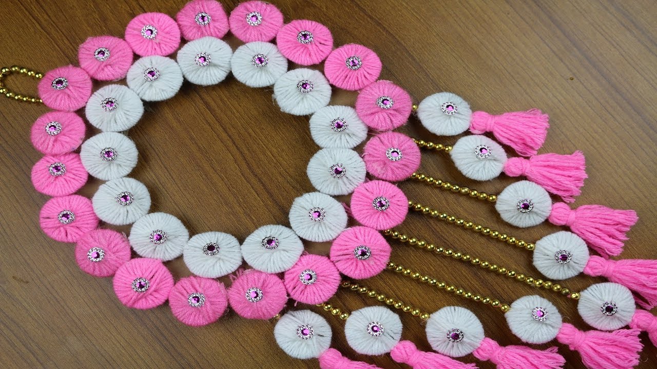 How to Make Woolen Door Hanging Toran || Best reuse ideas - Best out of waste - Woolen Craft ideas