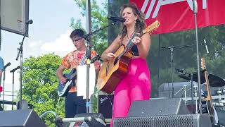 ‘Vignettes’ Taylor Ash (Live) @Medford Octoberfest 2022