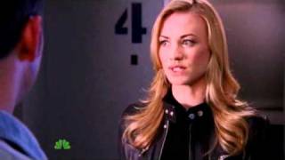 Chuck S4E21 - Chuck Sarah flash off