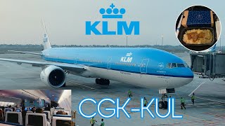 KLM Royal Dutch Airlines | CGK-KUL | KL810 | B777-300ER | ECONOMY CLASS