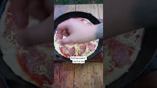 Cast iron skillet pizza 🍕 #shorts