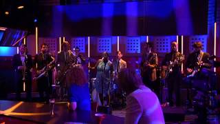 De minuut: Sharon Jones &amp; The Dap-Kings - People Don&#39;t Get What They Deserve