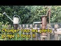 [COMMENT REMPLACER LE JOINT CUIR SUR UNE POMPE À BRAS]