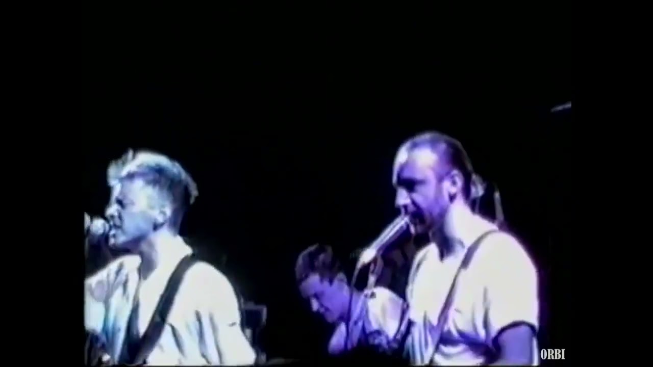 New Order - Confusion (Royal Albert Hall, London, England, 06.10.1986)