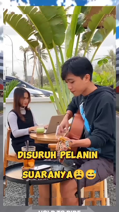 Prank Nyanyi Pake Lagu Sendiri #shorts #prank