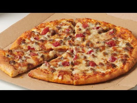 We Tried 14 Domino's Pizzas. Here's The Best One To Order