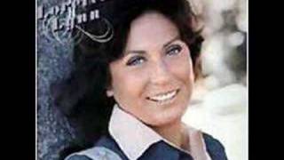 LORETTA LYNN  - GOD BLESS THE CHILDREN