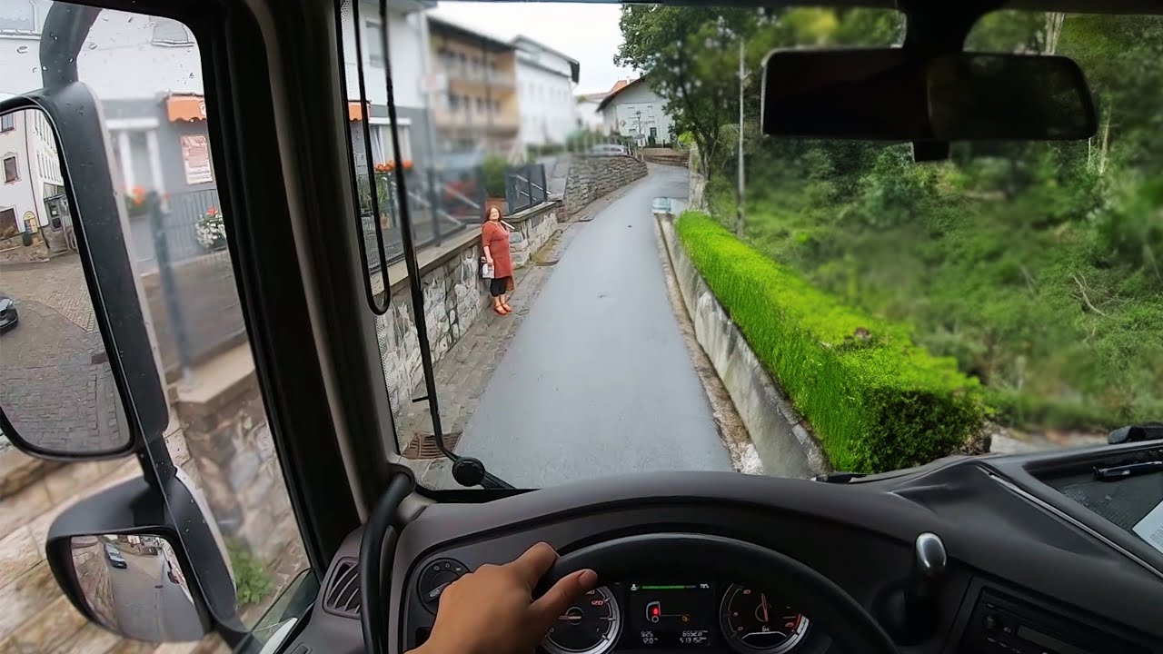 Эта улица слишком узкая для моего грузовика