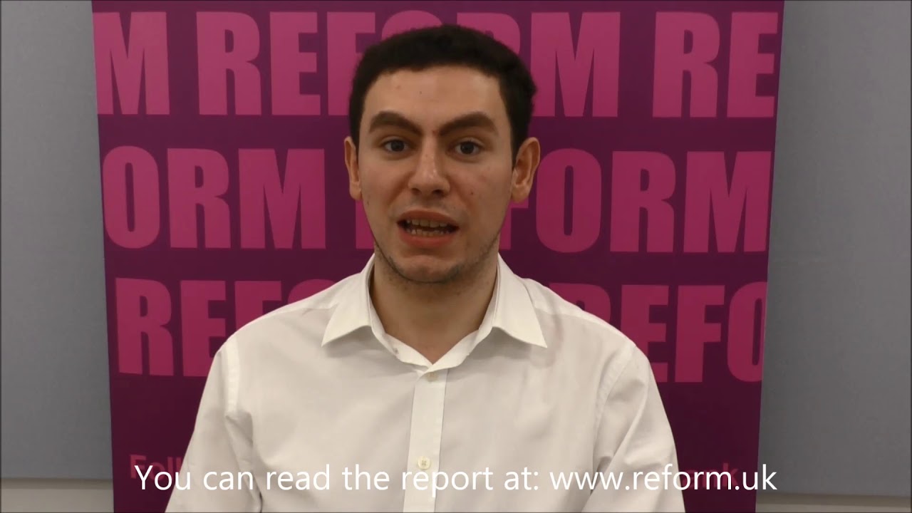 reformation 通販 Q. 1 What is the paper about?