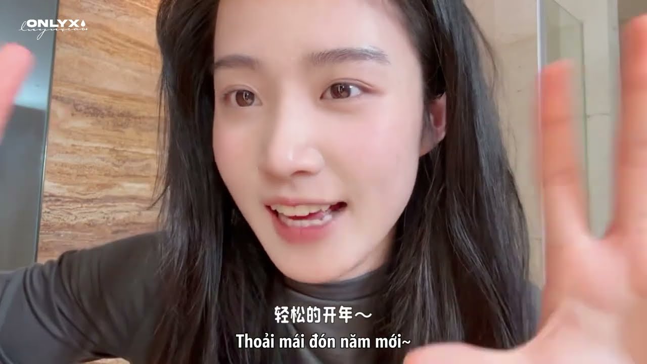 【VIETSUB VLOG 070225】Cùng học cách mát xa đầu cùng Lư Dục Hiểu