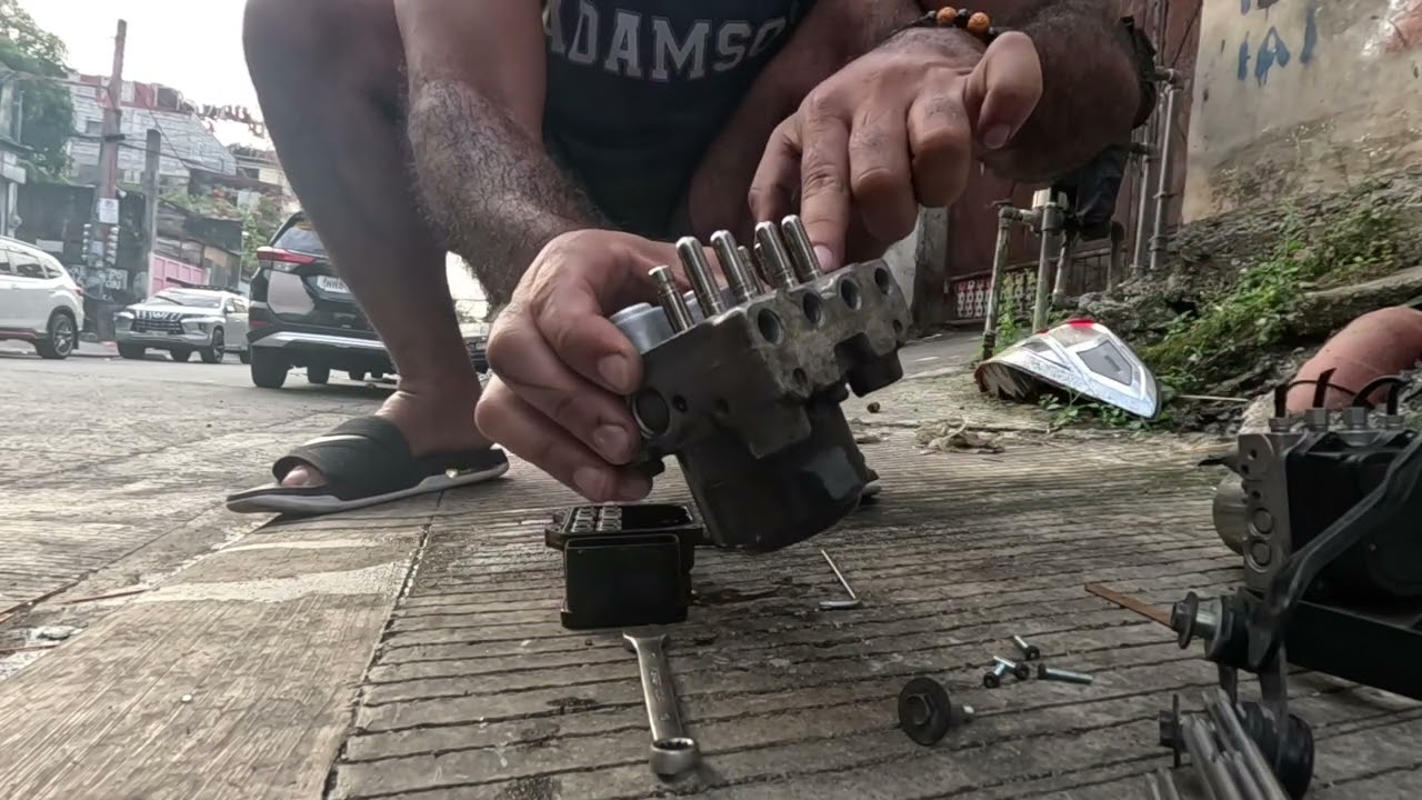 Palit ABS MOTOR HONDA CITY 2013 ISSUE BARADO HARAP KALIWA NA LINYA