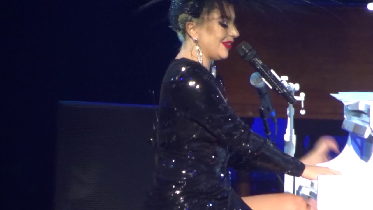 Lady Gaga - Poker Face - Vegas: Jazz & Piano Engagement 6/9/19