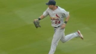 Ankiel Shows Off His Arm With Two Great Plays