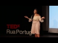 Empoderamento, cultura negra e arte por meio da fotografia | Helen Salomão | TEDxRuaPortugal