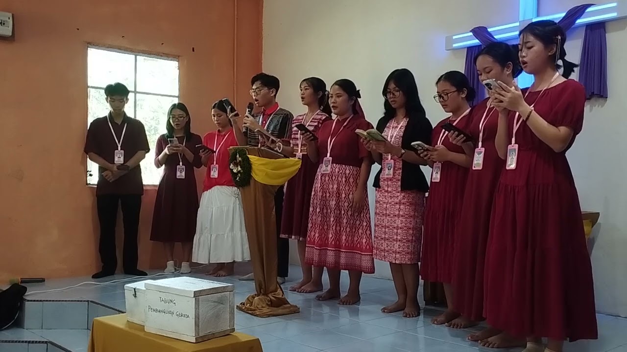 Persembahan Koir di Jemaat PCS Bintasan Pada 15 Februari 2026