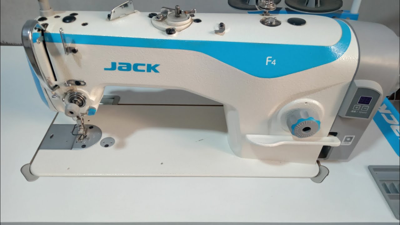 طريقة تزييت وتنظيف ماكينة الخياطة جاك  🥰