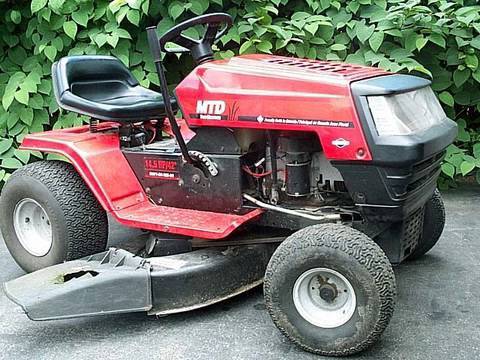 ( HOW TO ADJUST VALVES) FIX HARD TO START Lawn Tractor with OHV Briggs Engine- MUST SEE- Part 1/2