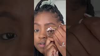 EYELASH CURLER HACK