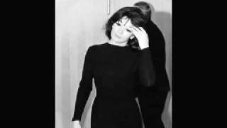 Video thumbnail of "JULIETTE GRECO - ACCORDEON"