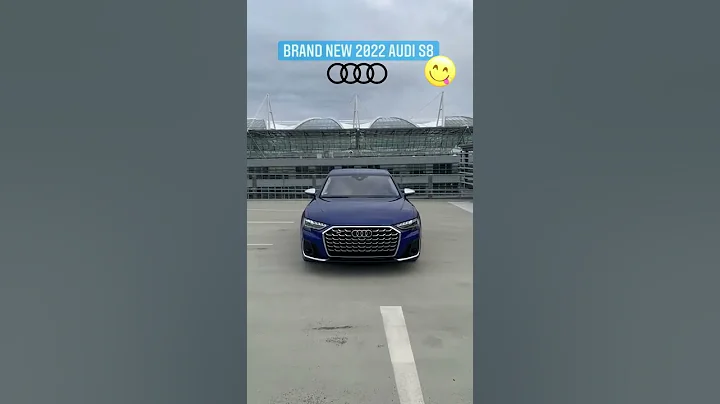 The new facelifted 2022 Audi S8.