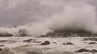 Australia Braces for 'cyclone Sandwich'