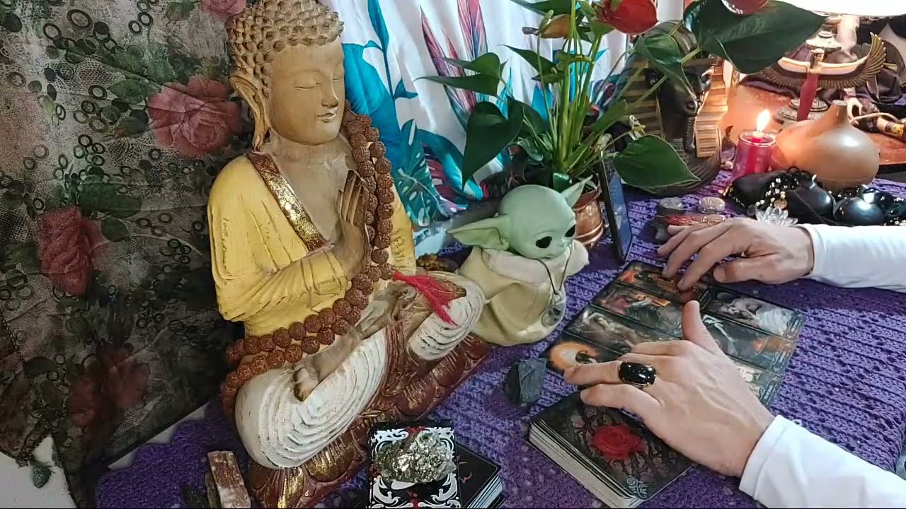 DAMAS ESCARLATES  E  GUARDIÕES  FAM COM VOCÊ NA MESA