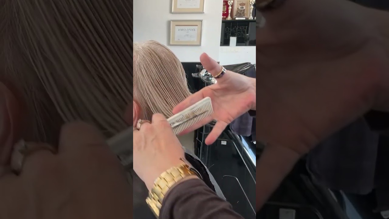 Pixie short women haircut #haircut #hair #hairstyle #layerup #pixiehaircut #video #blowup #short