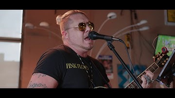 Shattered Glass - REVOLUTION  (Offical Music Video)