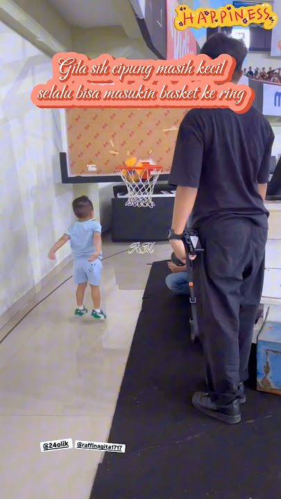 Gila sih cipung masih kecil selalu bisa masukin basket ke ring #cipung #basketball