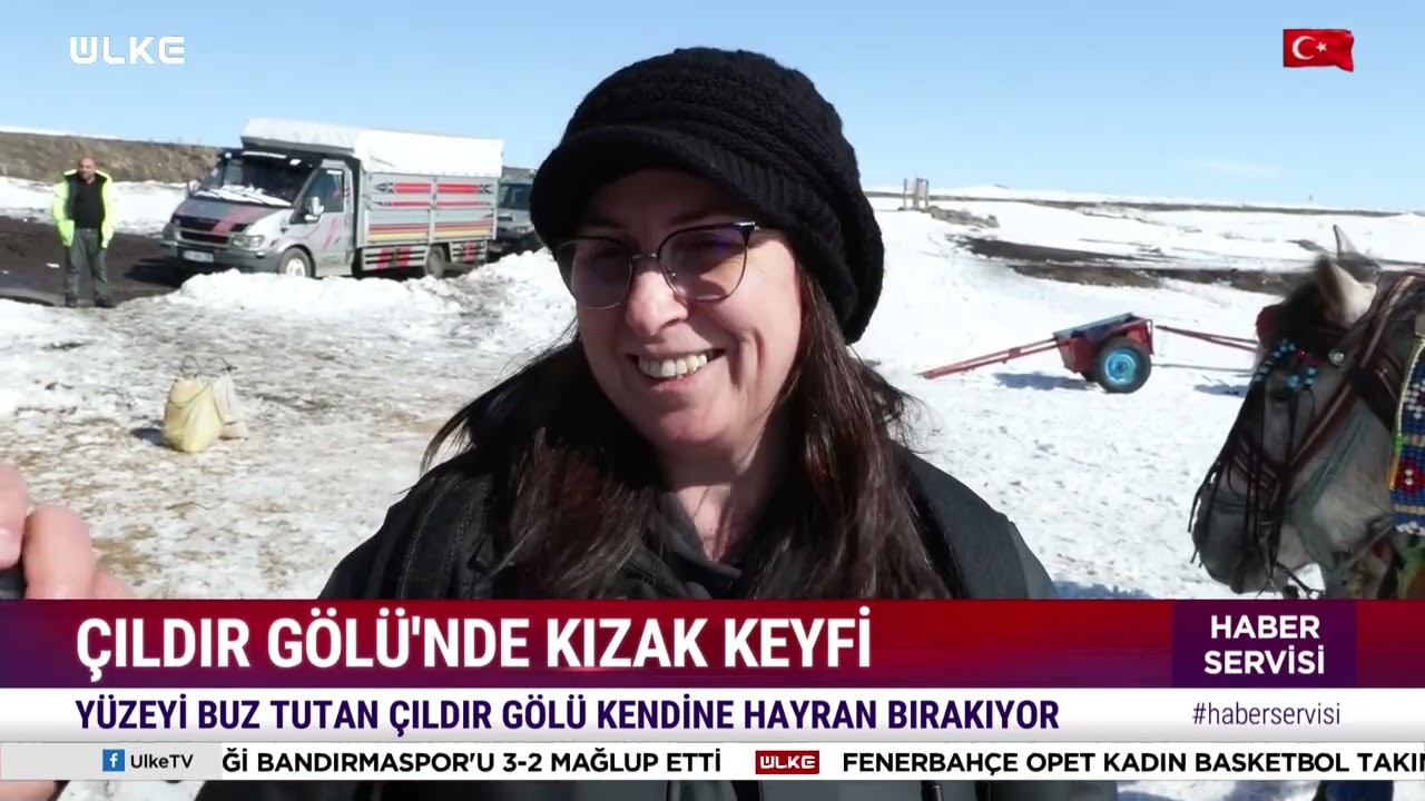 Çıldır Gölü’nde atlı kızak.. 