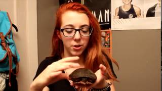 Famous WEIRD THINGS EVERYONE DOES Profile
