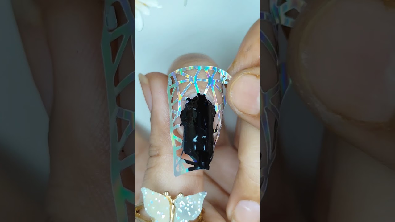 Trying Nail Stencils Sticker 😱💅