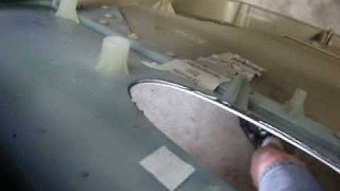 Saturn Vue Door Panel Removal and Car Plastic Trim Repair