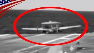E-2C Hawkeye Nearly Crashes into Sea when Cable Snaps During Landing - 危ない！空母の着艦ワイヤーが切れて海に墜落寸前のE-2C