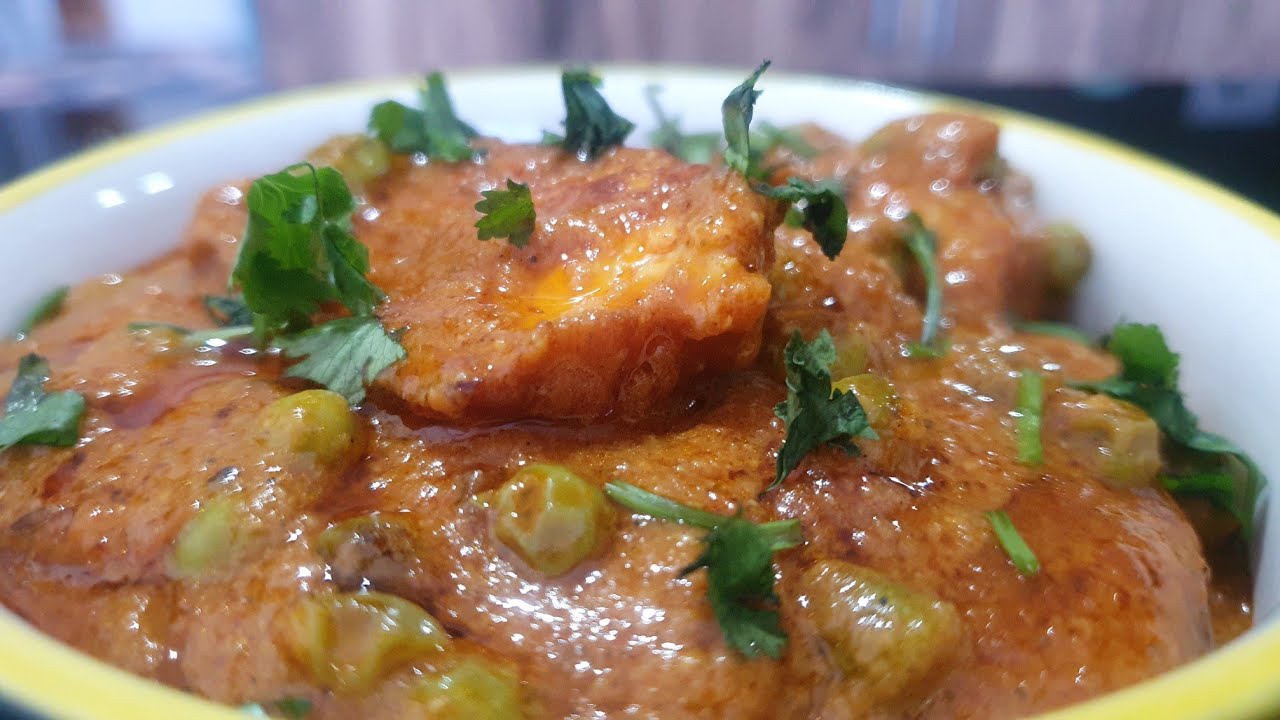 Tale Mattar Delicious and tasty Mattar paneer//Dhaba style Mattar paneer - YouTube