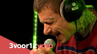 OWN - Hold Me Tight &amp; Park (live at 3voor12 Radio)