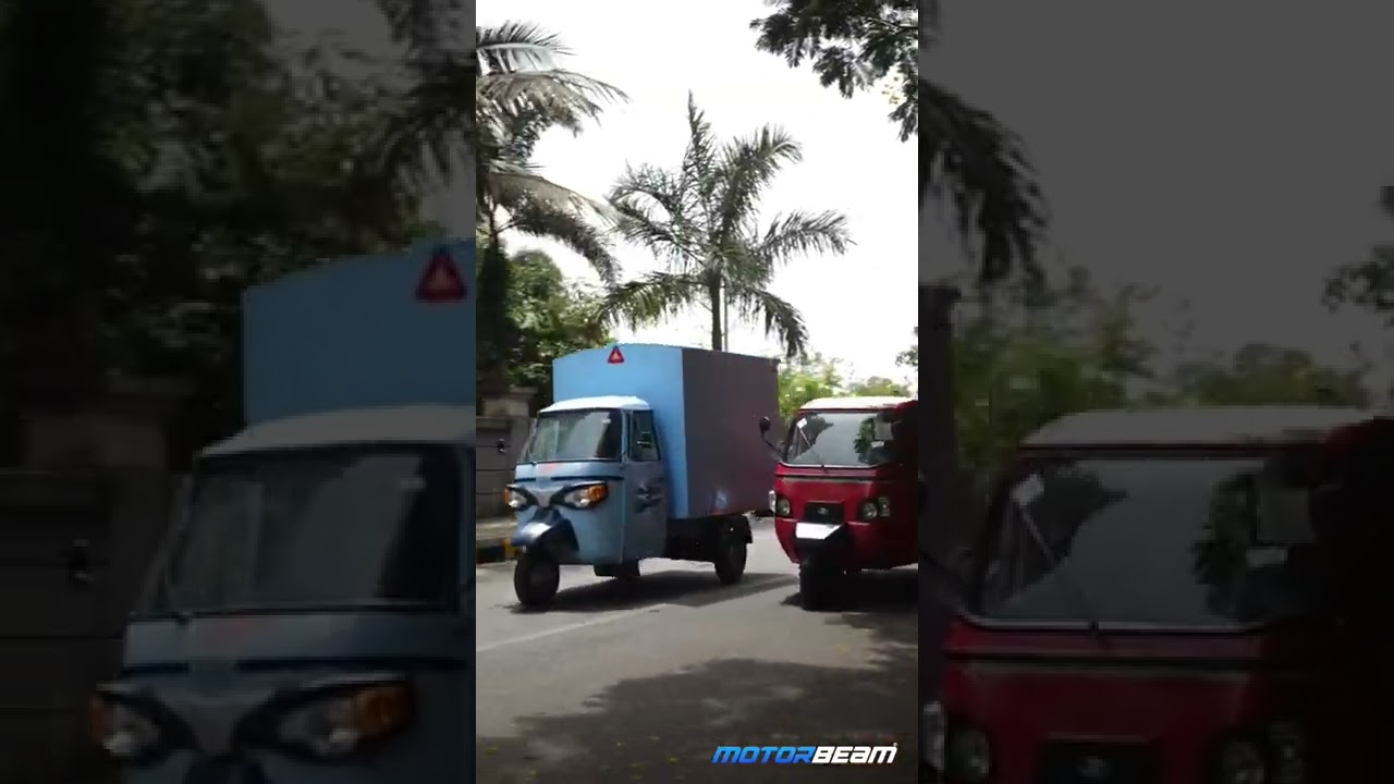 Piaggio Ape EV vs Mahindra Alfa CNG - Drag Race #shorts | MotorBeam