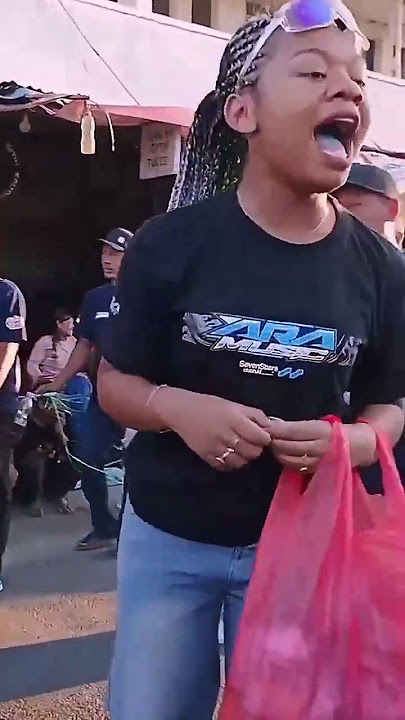 Desi Afrika Saweran Penuh Satu Kresek Karnaval Bandung Diwek #karnaval #reels