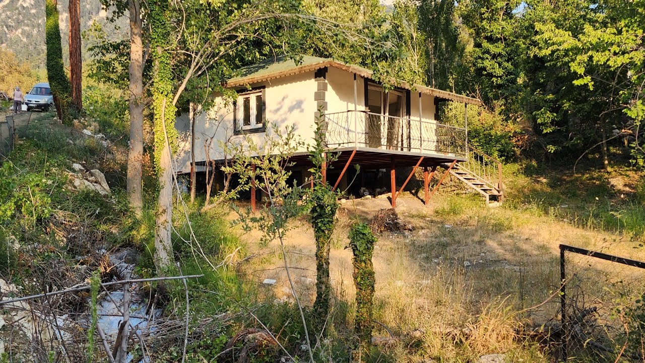 Bağlıağaç Köyünde Satılık Müstakil 860 Metrekare Arazi Ev ve Bahçe+1.666 Metrekare Hazine Arazis🍒🍑🏡🏠