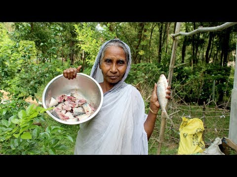 Village Food- Traditional Ilish Macher Jhal by Grandmother | Hilsha Fish Recipe