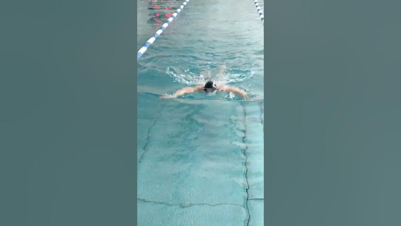 Диана Гомес swimming Breaststroke