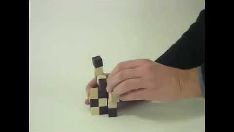 24101 - Wooden Elastic Cube Puzzle