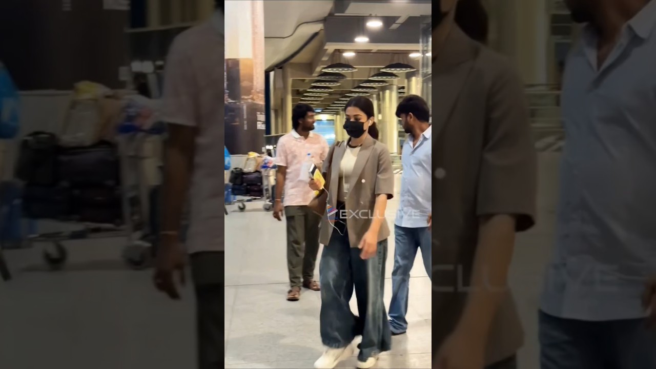 క్యాజువల్ లుక్ తో హైదరాబాద్ తిరిగొచ్చిన నేషనల్ క్రష్ రష్మిక మందన 🤍 | #RashmikaMandanna | #Ranabaali