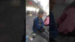 Supir Hebat skil dewa nyetir kapal sambil merem